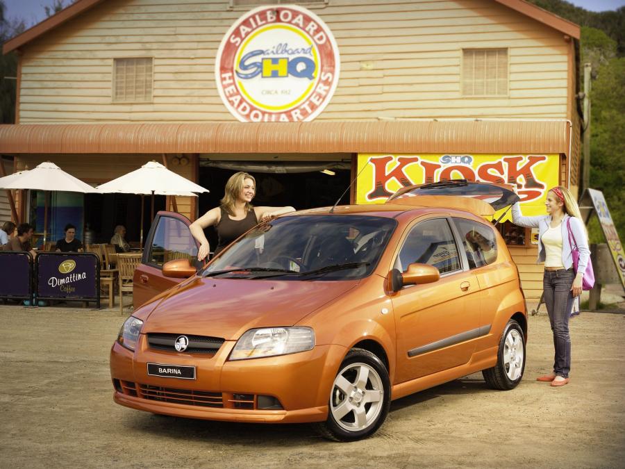  Holden Barina 3-Door 2005 года  (фото 9 из 21)
